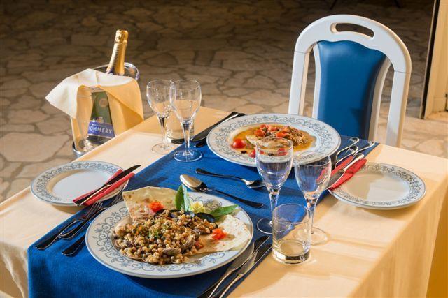 Hotel Ristorante Il Vascello Коста Рей Экстерьер фото